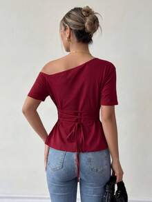 Ritzy Row 女士休闲优雅酒红色不对称肩短袖夏季浪漫衬衫，通勤衬衫，夏季上衣，女士情人节、狂欢节服装、派对上衣、婚礼和活动、女士度假、红色上衣毕业季服装、时尚休闲通勤装、商务办公装、百搭时尚日常休闲装、都市教师职业装 - 酒紅色 - 查看 2