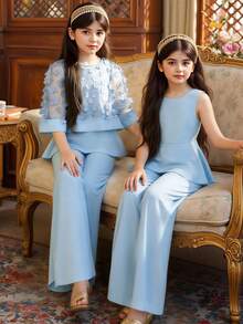 SHEIN 藍色夏季開齋節婚禮 5 歲女孩優雅三件套，3D 花朵透視網紗背心與寬腿褲套裝，修身時尚套裝 - 淺藍色 - 查看 6