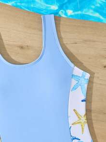 少女连体泳衣，针织面料，海星印花，搭配同款海星印花短裤，适合夏季、冲浪、海滩、度假、泳池等场合。 - 藍色 - 查看 3