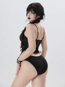 ROMWE Women's Gothic Style Solid Black Lace Patchwork Camisole Bikini Set, Regular Triangle Bottoms, Spring/Summer - Black - View 2