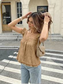 Serisse Blusa de mujer con cuello cuadrado texturizado y mangas cortas - Marrón - Ver 7