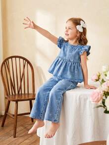 少女可爱蝴蝶结印花泡泡袖牛仔上衣和牛仔裤套装，适合日常休闲时尚穿着，都市漫步女孩必备单品，简约百搭的日常穿搭拍照和外出造型。 - 中等水洗藍 - 查看 1