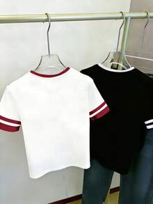少女樱桃爱心印花短袖T恤两件套，休闲舒适，时尚百搭，适合春夏穿着，可用于户外活动、野餐、街头摄影、居家、学校、节日庆典等场合，也是馈赠佳品。 - 彩色 - 查看 2