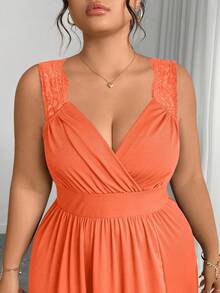 Elenzga Đầm ôm sát cỡ lớn cổ chữ V phối ren tương phản, dây mảnh, viền bèo nhún, xẻ tà. - trái cam - Xem 6