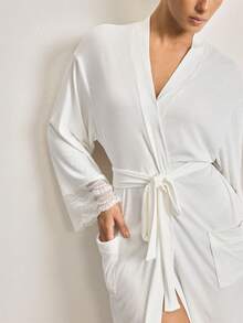 Ocili 女士撞色蕾丝落肩长袖优雅睡袍 - 白色 - 查看 7