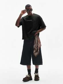 STYNVO Camiseta de manga corta casual de cuello redondo con estampado de eslogan para hombres - Negro - Ver 3