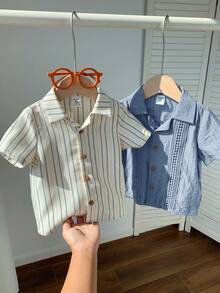 SHEIN 2pcs/Set Unisex Baby Boy Casual Vacation Woven Short Sleeve Shirt, Spring/Summer Baby Clothes - Multicolor - View 3