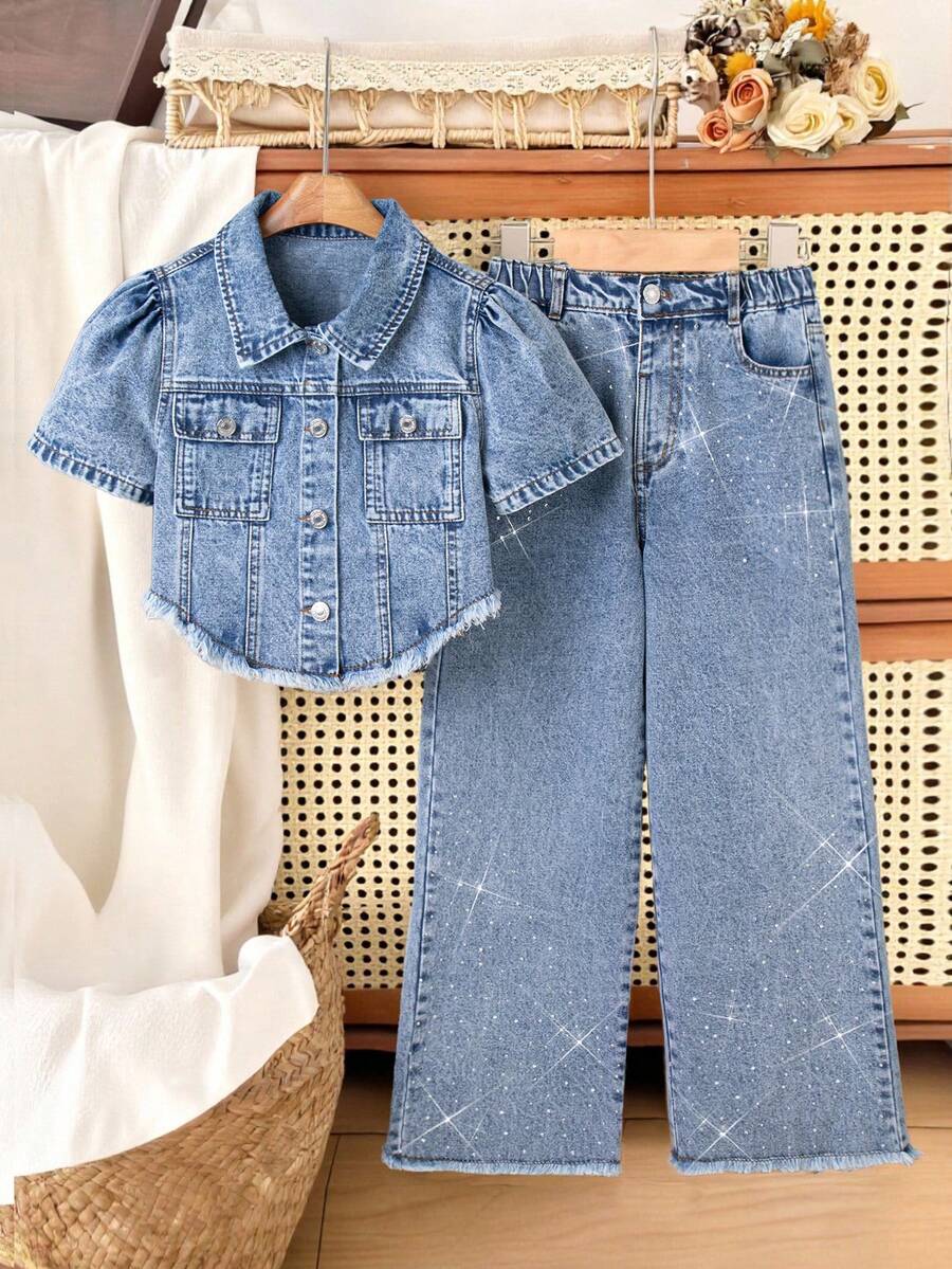 2026春夏新款复古水洗做旧灰蓝色牛仔拼接露腰两件套，女童翻领短袖上衣+高腰阔腿毛边牛仔裤，休闲酷炫个性校园假期街头风百搭品牌套装 - 淺色水洗藍 - 查看 1
