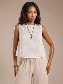 SHEIN Forever 21 白色刺绣女士提花圆领无袖宽松休闲上衣，适合夏季春季穿着，也适合节日、海滩、休闲度假等场合。这款上衣优雅大方，适合春假、通勤、日常休闲、商务/秋季穿着，也适合返校、教师、外出、休闲通勤、度假等场合。这款上衣是夏季女士上衣的理想之选。 - 白色 - 查看 5