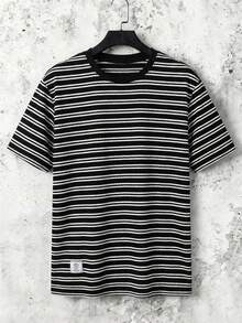 HIMLAND Men's Casual Commuter Streetwear Minimalist Striped T-Shirt - Black and White - View 2