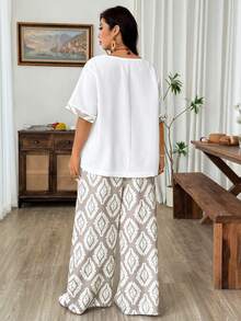 Weeklong Plus Size Women's Elegant Vacation Loose Round Neck 3/4 Sleeve Blouse And Print Pants 2-Piece Set, Spring/Summer - Khaki - View 2