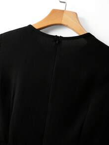 GlowEve CURVE Regata Elegante com Cintura Ajustada Plus Size + Calça Larga de Perna Larga Solta Moda Plus Size - Preto - Visão 4