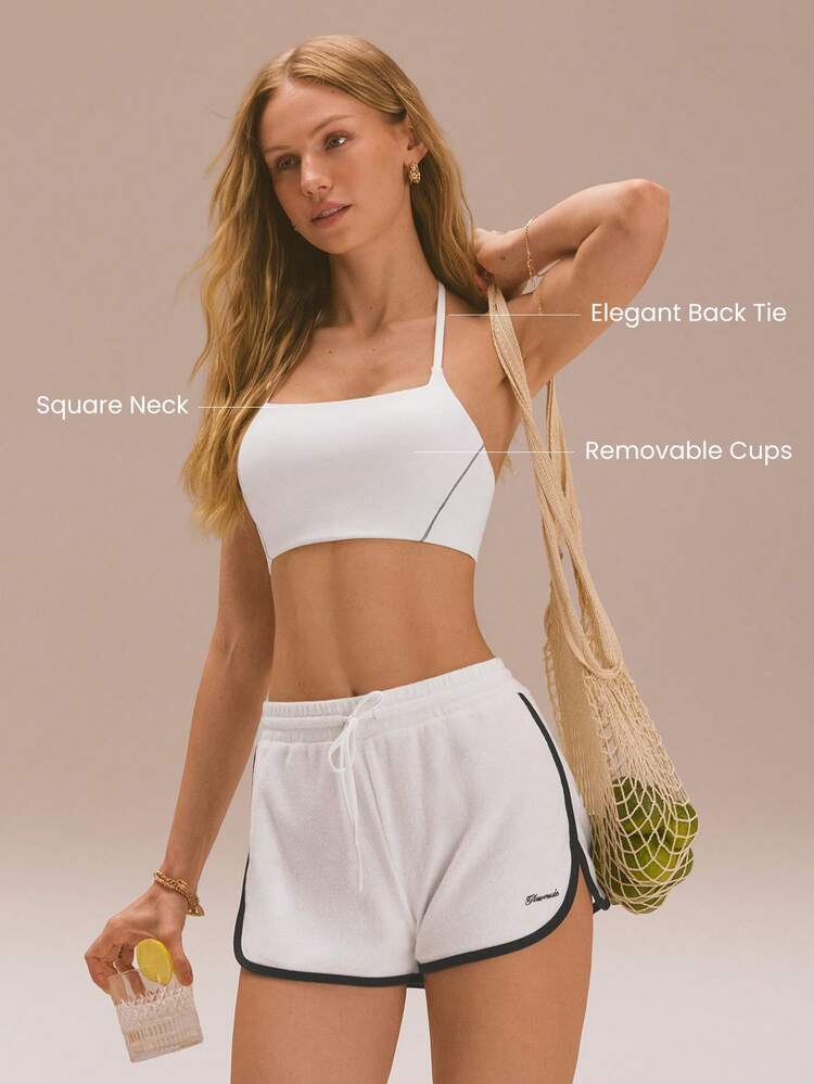 FeatherFit™ Shine On Buttery-Soft Sweat-Wicking Stretchy Contrast Stitching Square Halterneck Removable Cups Sports Bra Low Impact Light Support Yoga Pilates Barre Studio Daily Casual Wear