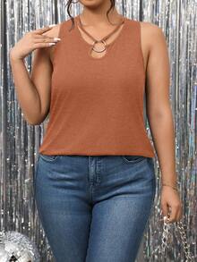 EMERY ROSE Plus Size Women Black Solid Color Round Neck Top, Criss-Cross Hollow Out Sleeveless Camisole - Bronze - View 4