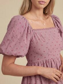 WESTFADE 心形刺绣方领泡泡袖修身喇叭迷你连衣裙 - 粉色 - 查看 5