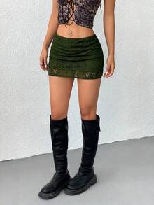 SHEIN Tall CURVE Minifalda ajustado de mujer talla grande con abertura lateral de encaje - Verde militar - Ver 4