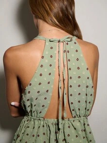 这款两件套包含一件无袖V领荷叶边上衣和一条配套阔腿裤，采用轻盈的波点纹理面料制成。飘逸透气，修身显瘦，这套搭配完美，是夏季、春季和日常穿搭的理想之选。无论是度假装扮、海滩造型、休闲时尚风，还是轻松打造从白天到夜晚的优雅造型，它都是您的理想之选。 - 綠色 - 查看 11