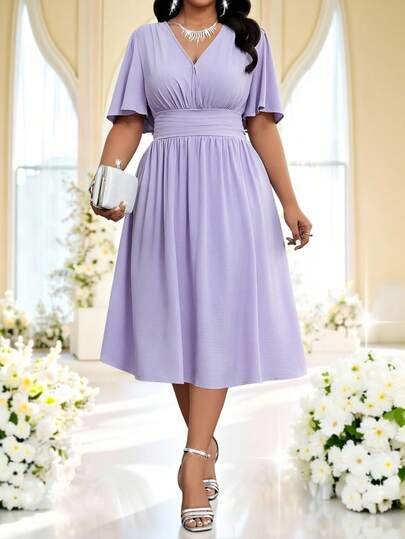 SHEIN Lady Vestido elegante de unicolor con cintura ceñida, talla grande, para verano