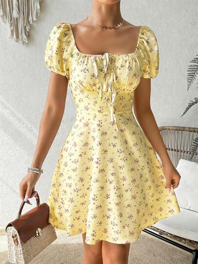 Breezaya 方领碎花系腰中长连衣裙 度假沙滩装扮 女款