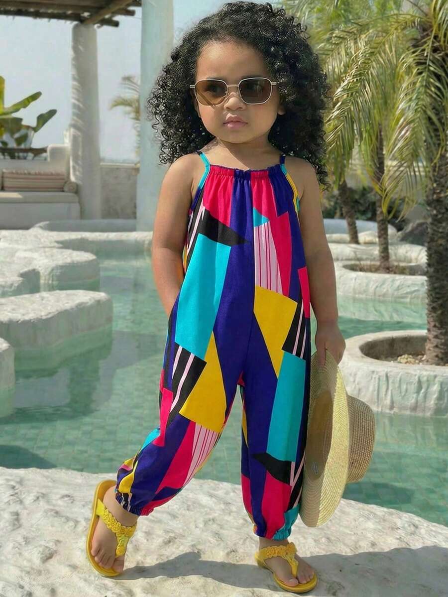 SHEIN Baby Girl Woven Geometric Print Jumpsuit Vacation Jumpsuit Baby Girl Toddler Girl Vacation Wear Colorful Little Kid Outfit Colorful Infants Jumpsuit Colorful Toddler Jumpsuit - Multicolor - View 1