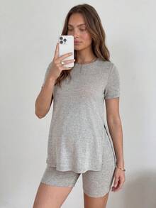 Slowluna Bộ đồ bầu 2 món kiểu dáng tối giản, tay ngắn xẻ tà và quần short, thích hợp cho mùa hè. - Xám - Xem 8