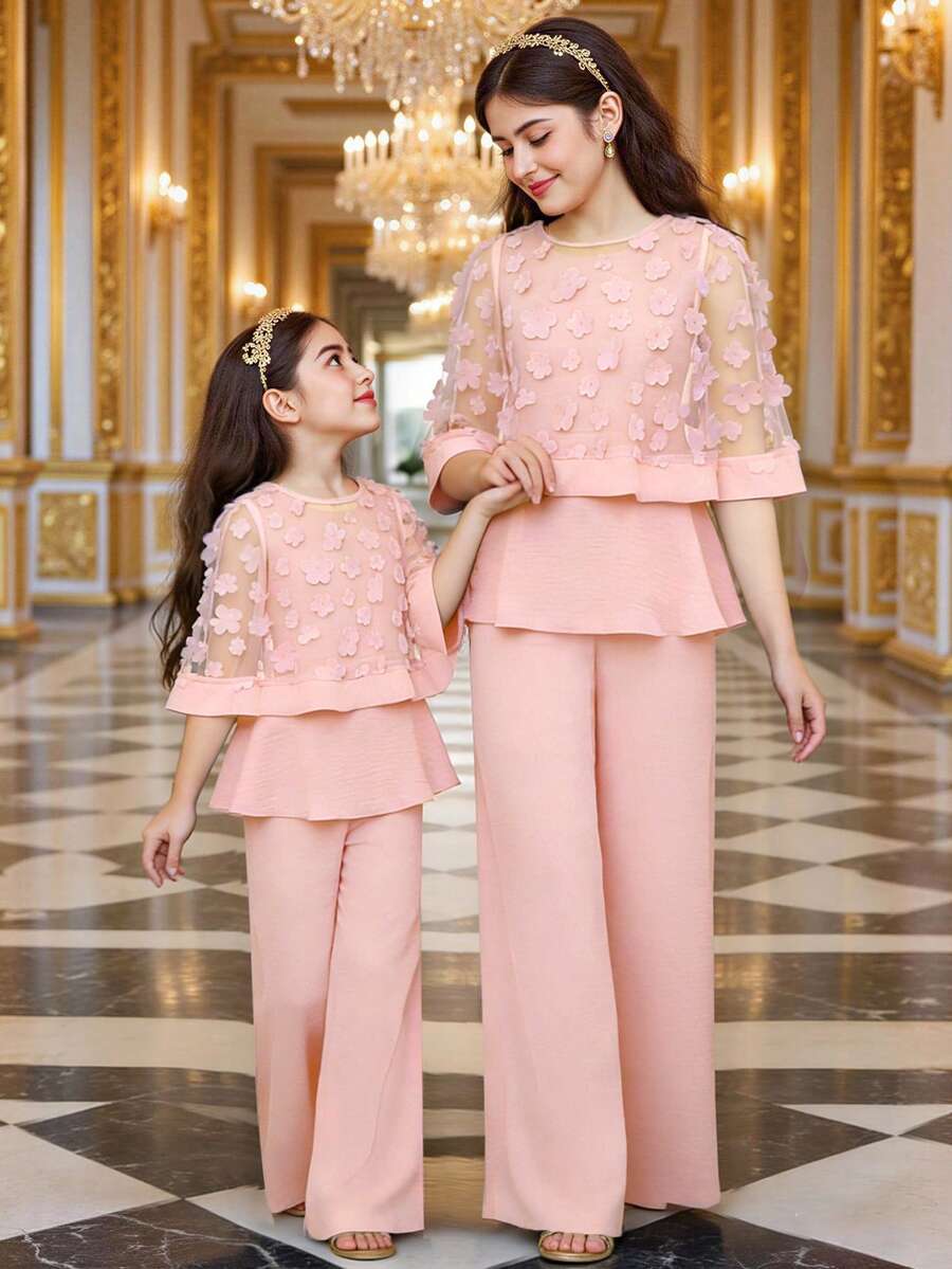 SHEIN Conjunto elegante de tres piezas para verano con malla transparente con flores 3D, camisetas sin mangas entalladas, pantalones anchos holgados, lunares rojos, traje personalizado para boda de verano