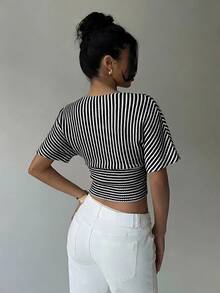 Aloruh 女士休闲条纹蝙蝠袖T恤，夏季 - 黑與白 - 查看 2