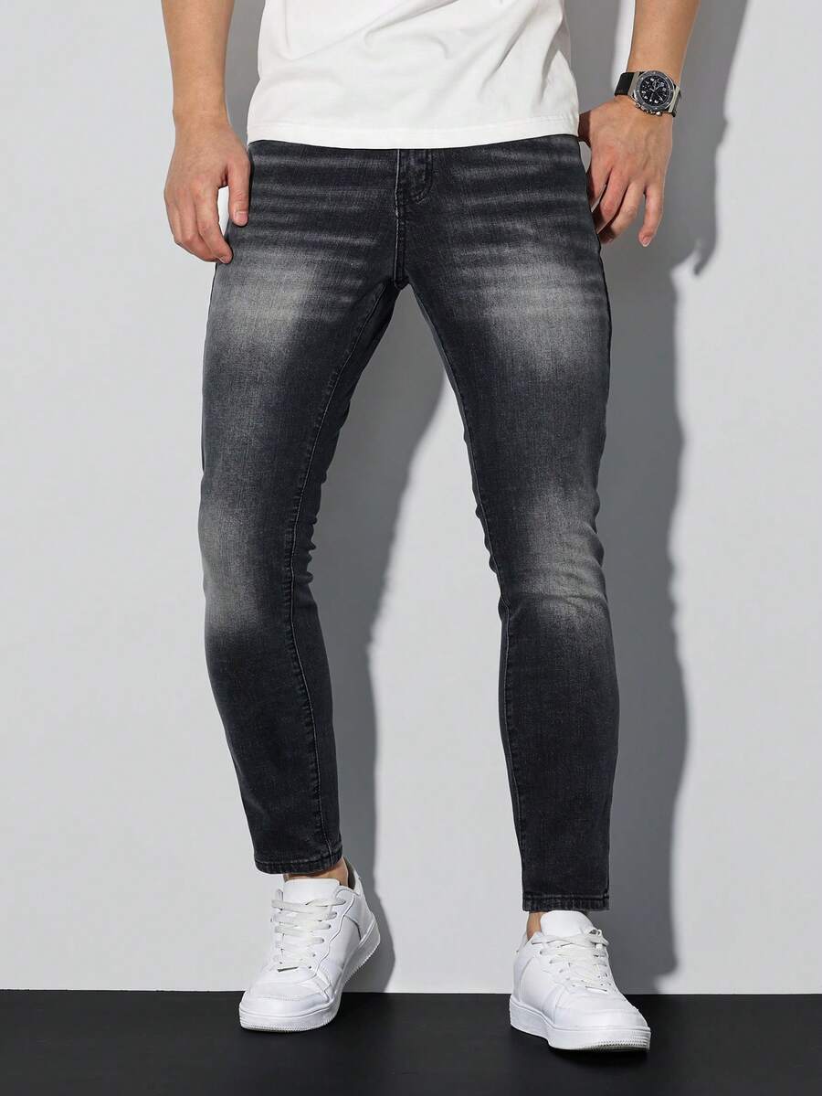 Manfinity LEGND 街头风水洗黑色修身破洞弹力牛仔裤，春夏休闲风 - 黑色 - 查看 1