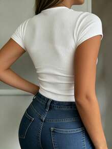 Franclia Fitted Sexy Front Hollow Out Short Sleeve 2 In 1 T-Shirt - White - View 2