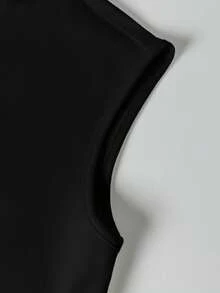 Franclia Plus Size Women Round Neck Criss-Cross Wrap Summer Fashionable Tie-Front Top - Black - View 3