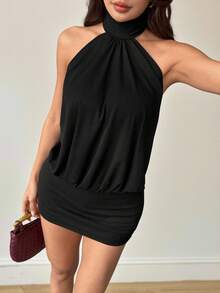 SHEIN PETITE Elegant Sleeveless Black Mini Dress With Ruched Detail And Cold Shoulder Style Halter Neck Dress Black Dress Halter Top Black Halter Dress,Black Dresses Classy Elegant ,Party Dress High Neck Dress Halter Neck Tops For Women - Black - View 5