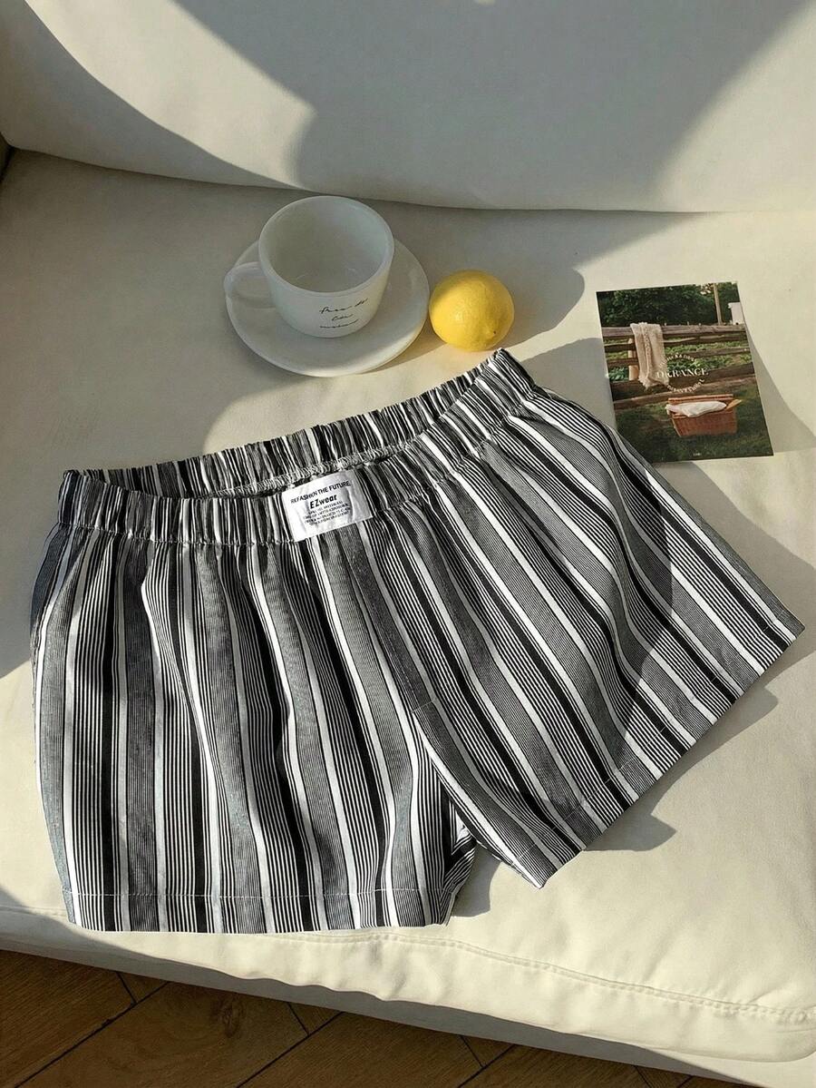 Comfortcana Quần short nữ kiểu dáng thường ngày, kẻ sọc, cạp chun, có chữ in nổi, thích hợp cho mùa hè. - Đen và trắng - Xem 1