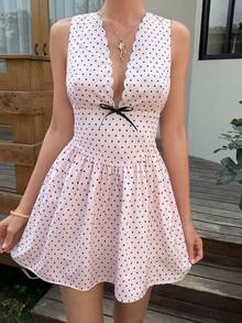 Livesso 春夏粉色波点印花拼接蝴蝶结休闲甜美连衣裙，适合情人节、婚礼、派对、宴会等场合，时尚鸡尾酒会礼服，深V领和收腰设计，优雅女士度假装扮，女士吊带裙 - 粉色 - 查看 5