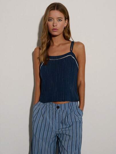 Nöista Blusa suelta azul con doble tirante y detalles de lentejuelas en el escote, con tela brillante. Ideal para verano, primavera, vacaciones, festivales y días de fiesta.
