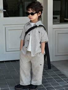 Dazy Kids Conjunto de camisa casual de manga corta con hombros caídos y botones con estampado a cuadros para niños pequeños, verano - Blanco y Negro - Ver 3