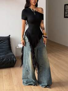 Coolane 女士春夏街头风度假穿搭外出音乐节大学生复古时尚透气网眼弹力舒适黑色露肩不对称领单肩T恤 - 黑色 - 查看 2