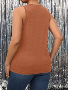 EMERY ROSE Plus Size Women Black Solid Color Round Neck Top, Criss-Cross Hollow Out Sleeveless Camisole - Bronze - View 2