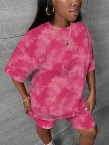 Slaydiva Conjunto informal de 2 piezas de camiseta de manga corta con cuello redondo y pantalones cortos con efecto tie-dye para mujer de talla grande - Rosa Fucsia - Ver 4