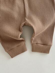 Loomiva Bộ quà tặng cho bé sơ sinh in hình gấu: áo liền quần dài tay, quần, yếm, mũ và găng tay. - Nhiều màu - Xem 8