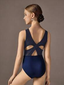 "Bộ đồ liền thân ôm sát, màu trơn, co giãn, lưới phía sau, dành cho bé gái - Thích hợp cho trường học, thể thao, khiêu vũ, thể dục dụng cụ, múa ba lê, tập luyện trở lại trường, thi đấu, mặc thường ngày - Phù hợp mọi mùa." - Màu xanh lam - Xem 2