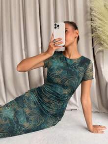 SHEIN Clasi 女士时尚印花针织修身短袖连衣裙，波西米亚风格，适合春夏穿着 - 彩色 - 查看 4