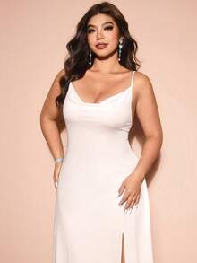 Cravure Vestido de vacaciones con escote profundo en V, espalda descubierta y tirantes de espagueti con volantes de unicolor para mujer de talla grande - Albaricoque - Ver 7