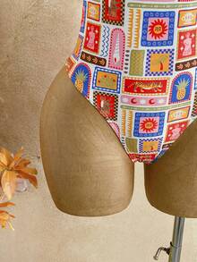 Soleia 保守又可爱的荷叶边印花连体泳衣，适合海滩和度假 - 彩色 - 查看 5