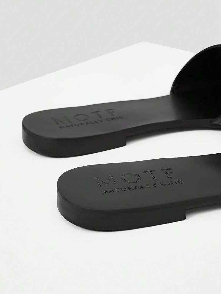 WOMEN'S SUMMER FASHION CASUAL/WORK COMMUTE CONTRAST TRIM MESH HOLLOW METAL DECOR OPEN TOE FLAT SANDALS