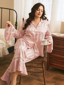 Côtesoire French Romantic Lace Patchwork Vertical Striped Jacquard Lapel Open Front Plus Size Women PJS Sleepwear For Women Satin Pajamas Set - Pink - View 6