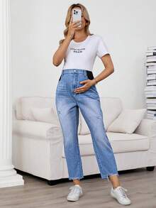SHEIN Quần jean bầu rách dáng rộng, phong cách thường ngày, thích hợp mặc đi lễ hội mùa hè, đi làm, đi nghỉ mát, tốt nghiệp, thời trang sành điệu, phong cách Y2K, dễ thương, thời trang đường phố, dự tiệc, đám cưới, thanh lịch, công sở, thường ngày. Quần jean bầu màu xanh nhạt bạc màu, chất liệu denim co giãn, có chun co giãn, kiểu dáng thời trang. Quần jean bầu màu xanh nhạt bạc màu, có chi tiết rách và phần bụng nâng đỡ. - Màu xanh lam - Xem 5