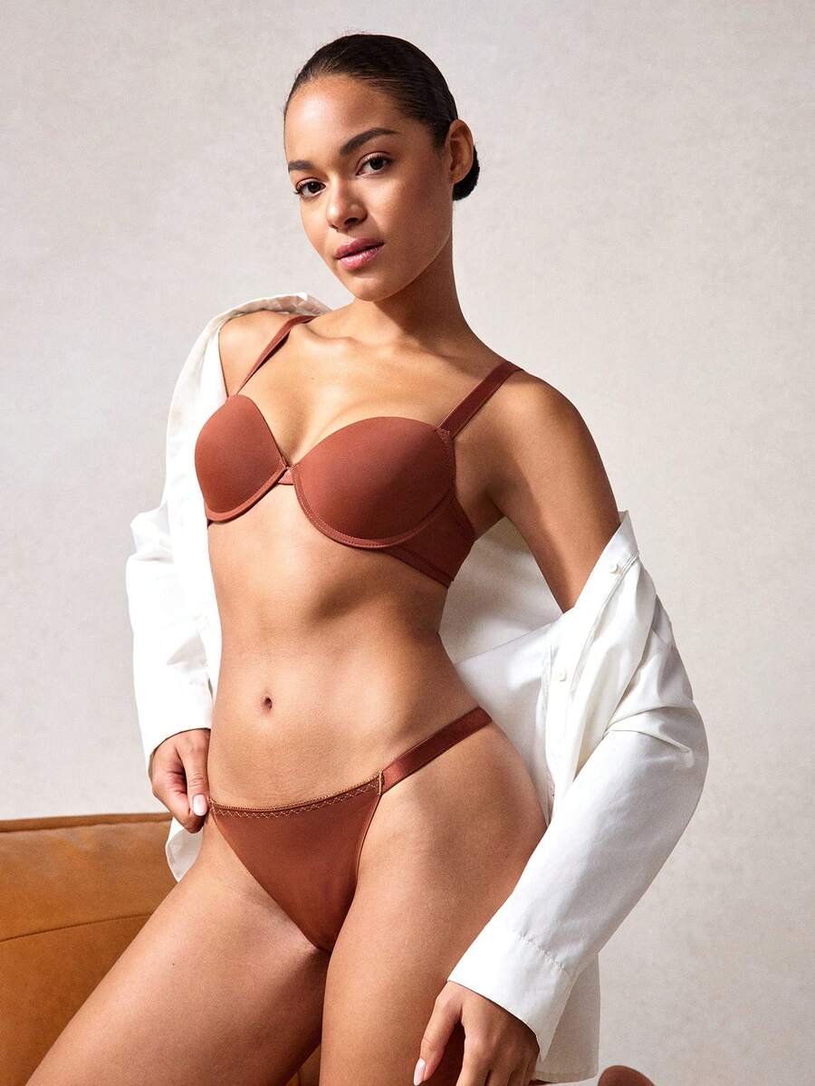 Veilyse Minimalist Solid Color Wire-Bra And Thong Underwear Set - Brown - View 1