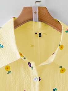 SHEIN LUNE Spring & Autumn New Ditsy Floral Print Casual Commuter Plus Size Shirt Fall - Yellow - View 4