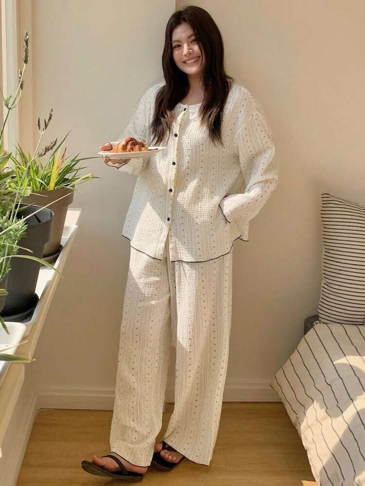 Dazy Plus 大码女式长袖单排扣上衣和裤子睡衣套装 - 白色 - 查看 7