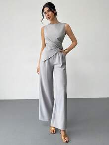 RiviMae 女士两件套：无袖上衣，正面交叉褶皱设计，后拉链，修身版型；直筒阔腿裤，松紧腰带，前褶，斜插口袋 - 灰色 - 查看 1